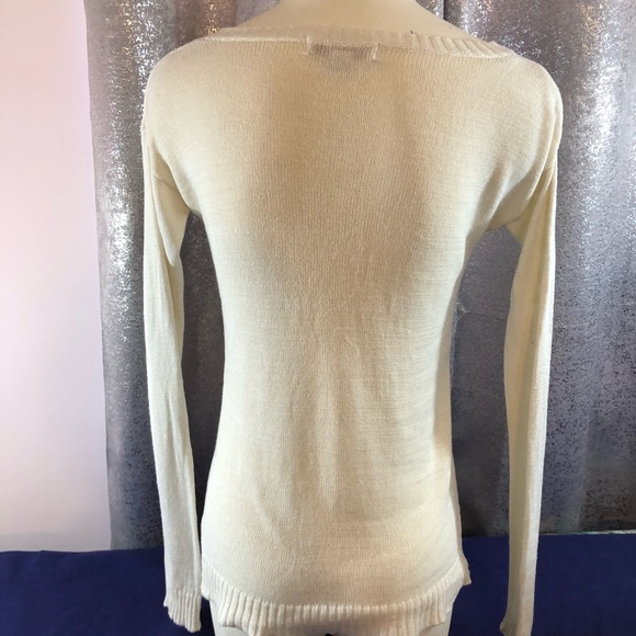 Adam Levine “Fresh” Pullover Sweater - Picture 4 of 8